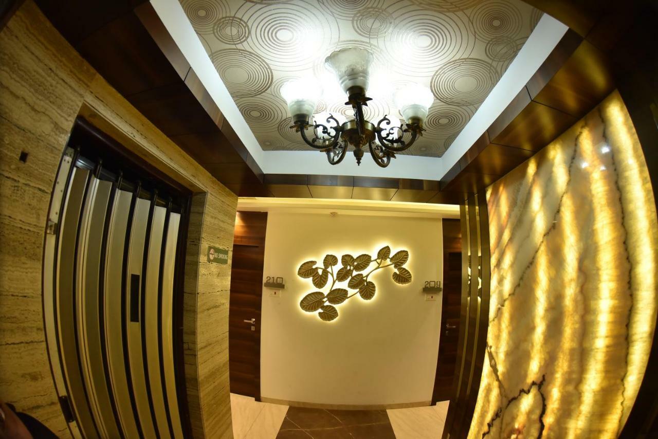 Hotel Manama Мумбаи Экстерьер фото