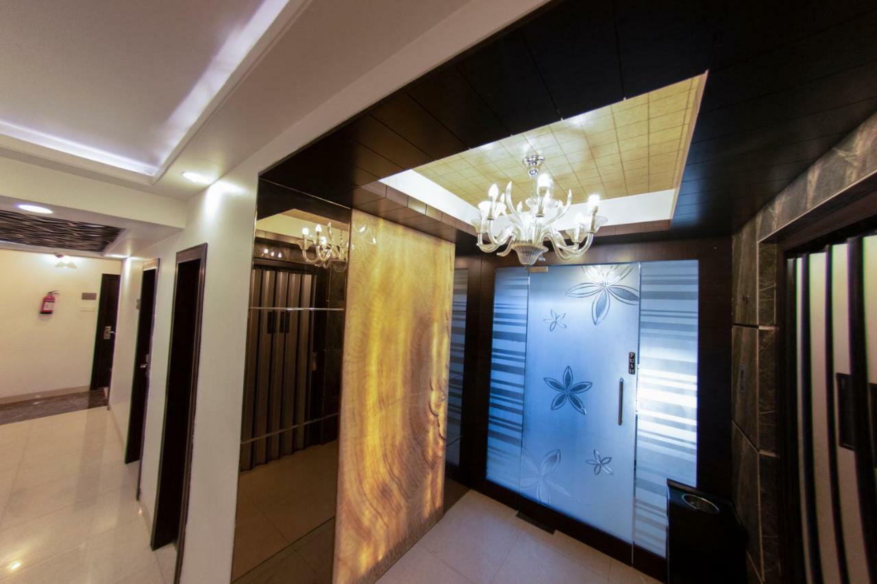 Hotel Manama Мумбаи Экстерьер фото