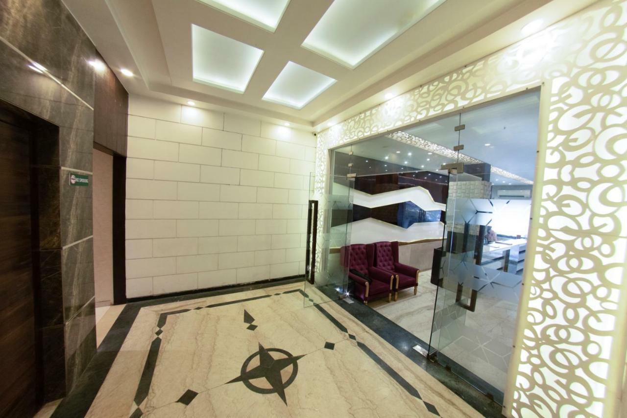 Hotel Manama Мумбаи Экстерьер фото